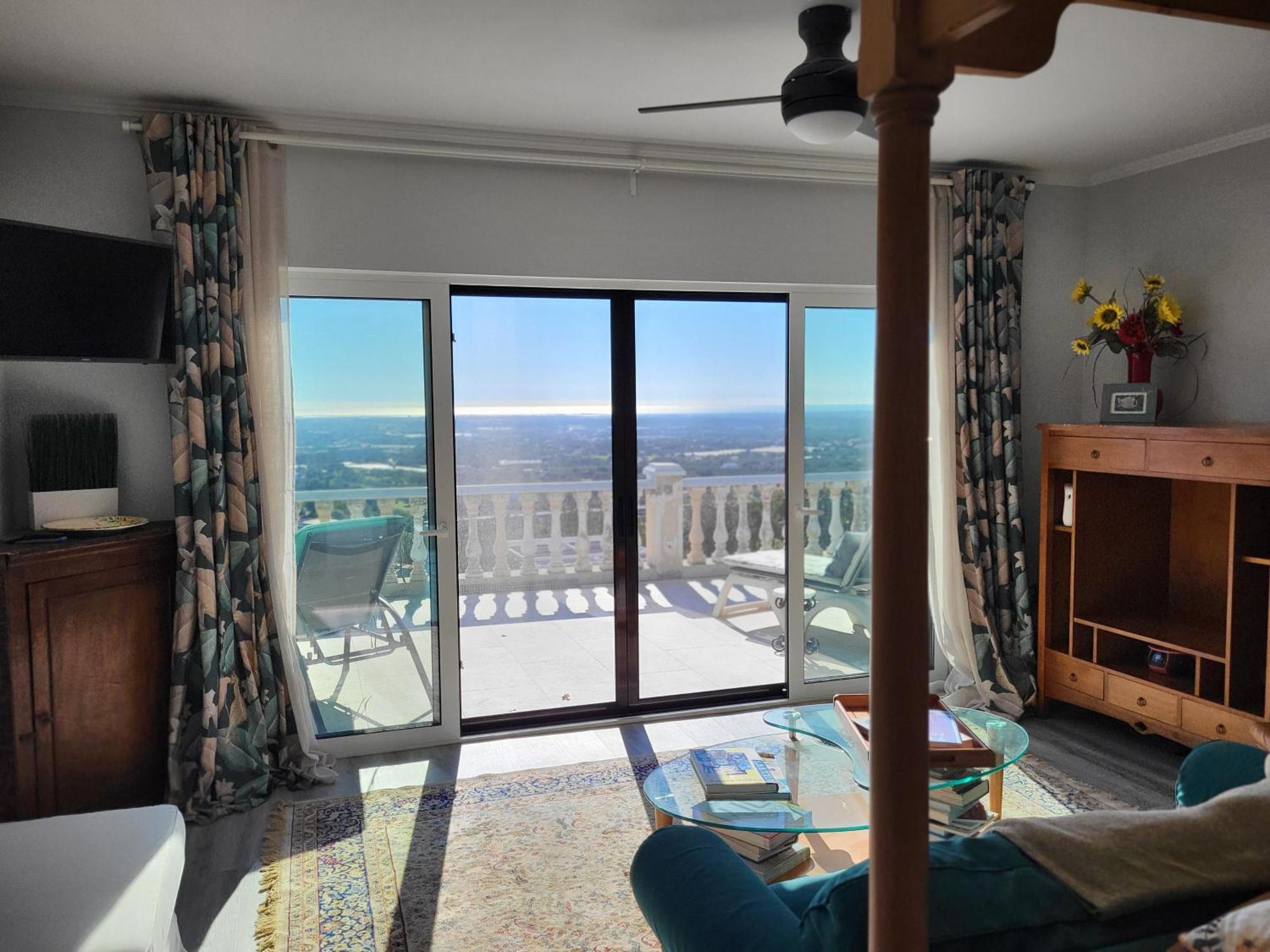Vista Magica B&B Санта-Барбара-де-Некс Экстерьер фото